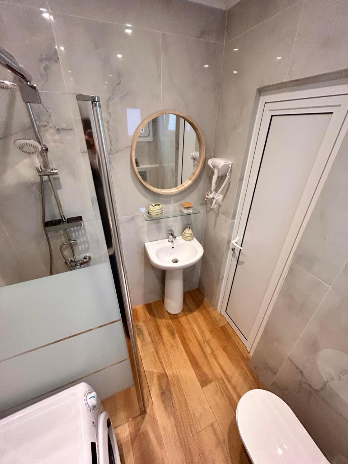 Sea Pleasure Studio Peraía Екстериор снимка